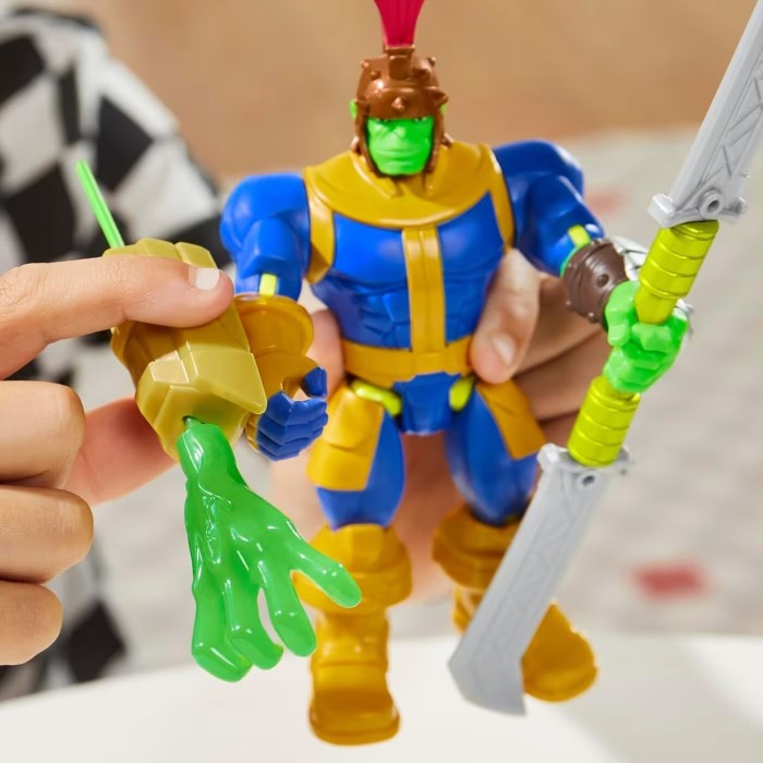 Avengers Mixmashers Thanos Custom Mix-And-Match Deluxe Action Figure