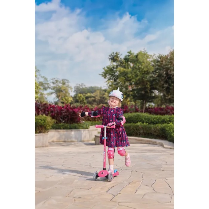 Globber Scooter Primo Plus Lights Fuchsia 