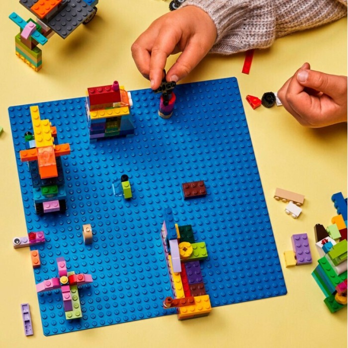 Lego Classic Blue Baseplate για 4+ ετών